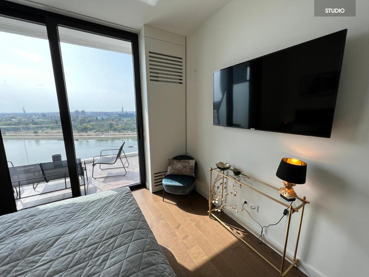 BW Terrace Top Floor Apartments With River View & Self Check-In 贝尔格莱德 外观 照片